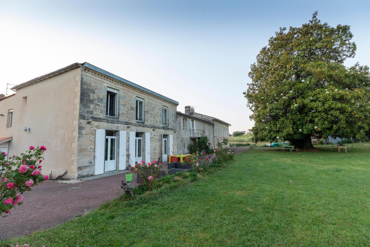 Suite Campagnarde Pres Bordeaux, Vue Sur Les Vignes Au Chateau Camponac Bourg-sur-Gironde Exterior photo